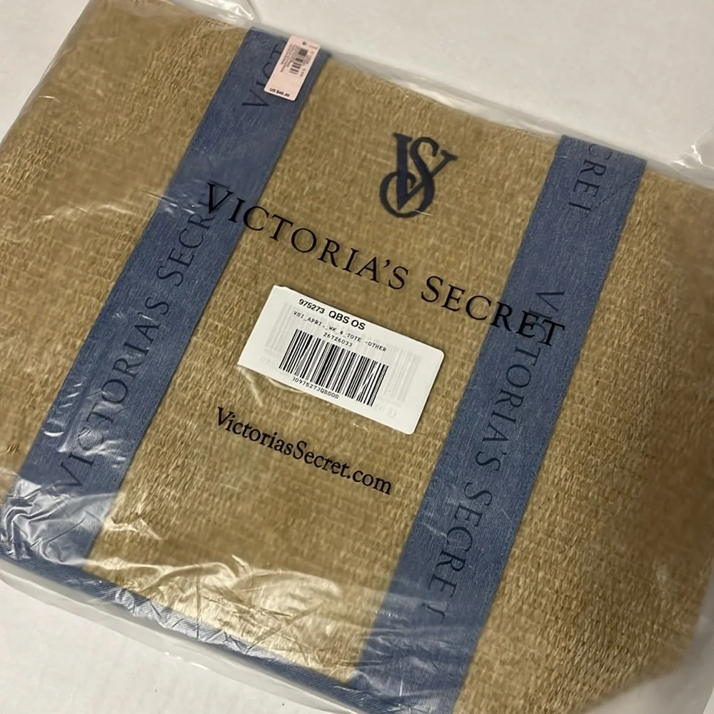 NWT Victoria Secret Straw Tote - One Size
